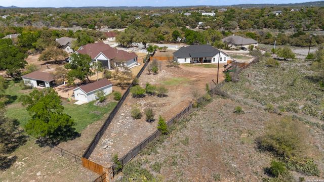 1090 Pegasus, Spring Branch, TX 78070