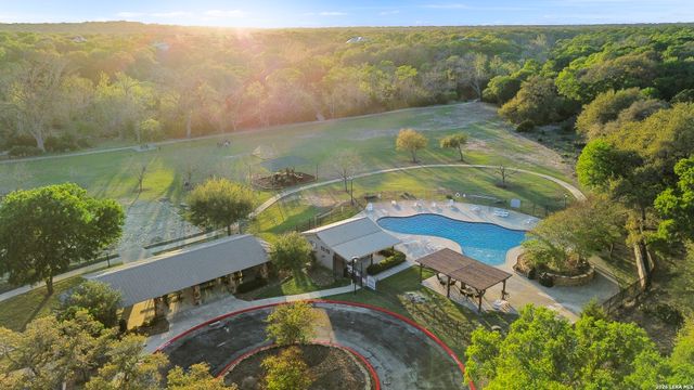 1090 Pegasus, Spring Branch, TX 78070