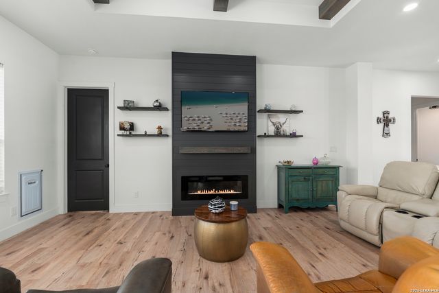 1090 Pegasus, Spring Branch, TX 78070