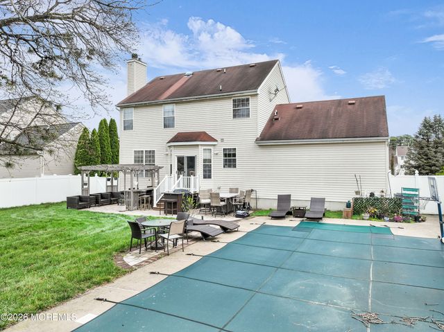 201 10th Avenue, Manchester, NJ 08759