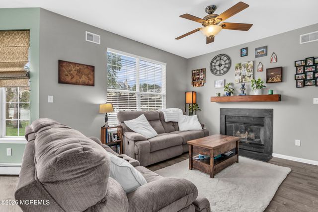 201 10th Avenue, Manchester, NJ 08759