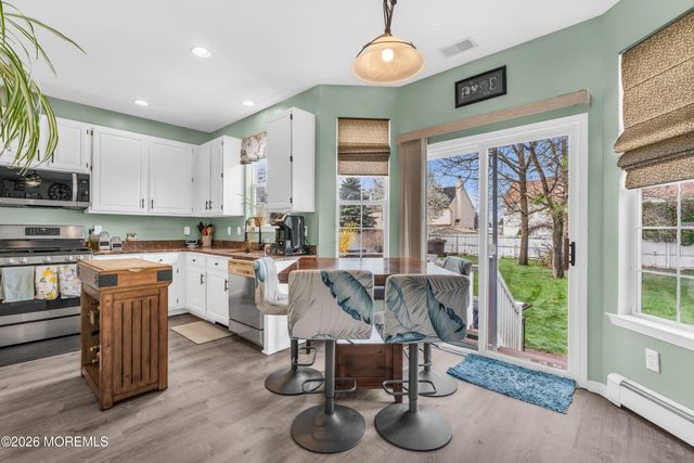 201 10th Avenue, Manchester, NJ 08759