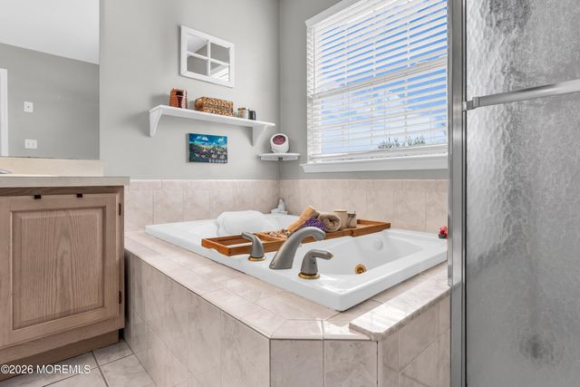 201 10th Avenue, Manchester, NJ 08759