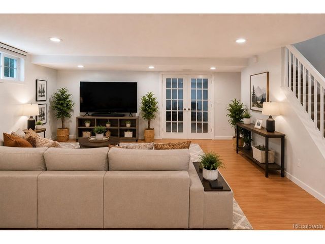 3808 S Evanston St, Aurora, CO 80014