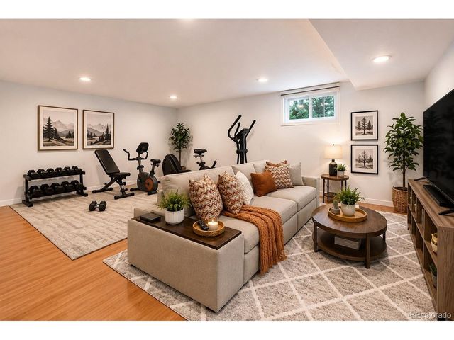 3808 S Evanston St, Aurora, CO 80014