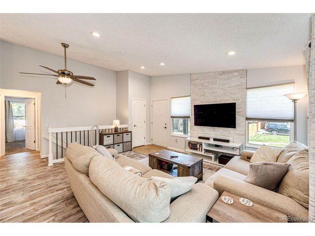 3808 S Evanston St, Aurora, CO 80014