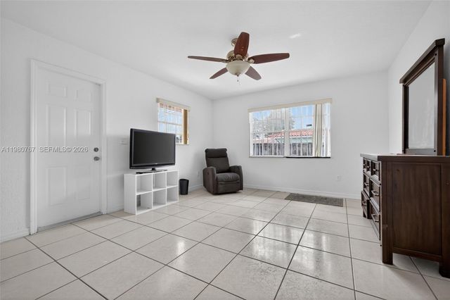 1700 SW 97th Ave, Miramar, FL 33025