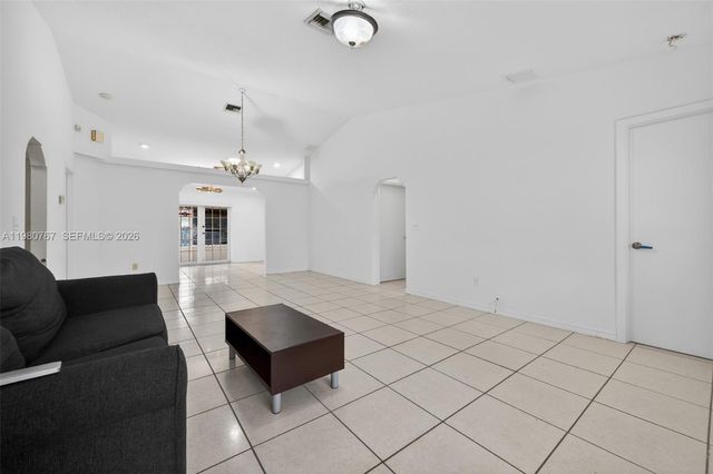 1700 SW 97th Ave, Miramar, FL 33025