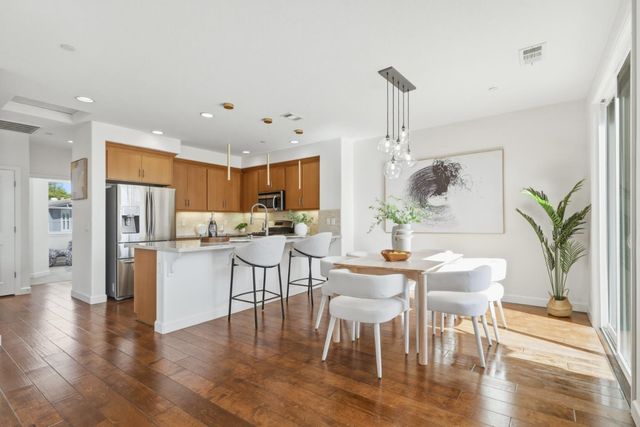 948 Fontana Terrace, Sunnyvale, CA 94085