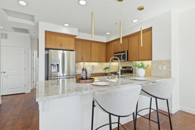 948 Fontana Terrace, Sunnyvale, CA 94085