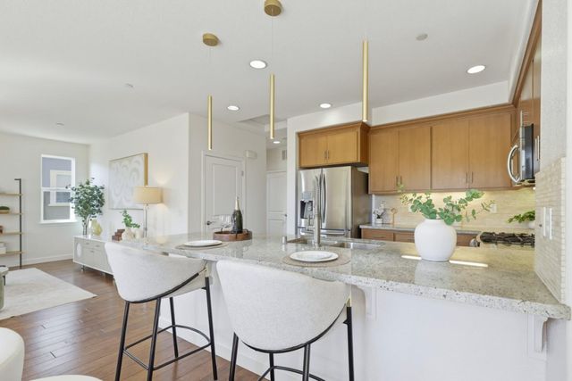 948 Fontana Terrace, Sunnyvale, CA 94085