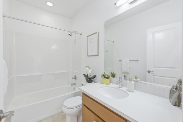 948 Fontana Terrace, Sunnyvale, CA 94085