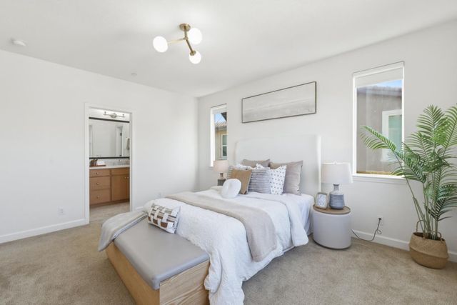 948 Fontana Terrace, Sunnyvale, CA 94085