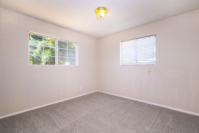 7610 Community Dr, Citrus Heights, CA 95610