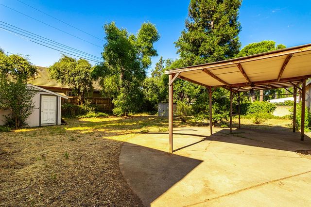 7610 Community Dr, Citrus Heights, CA 95610