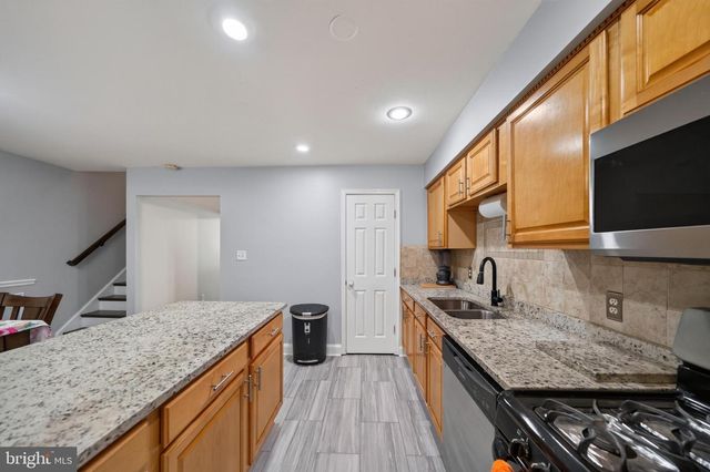 14403 FONTAINE CT, Woodbridge, VA 22193