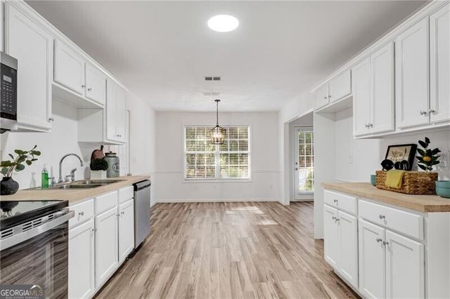 125 Pine Ridge Trace, Athens, GA 30605