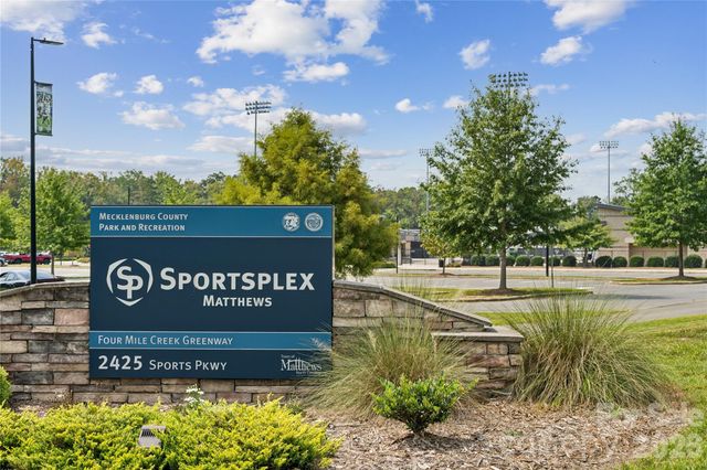 415 Alameda Way, Matthews, NC 28104