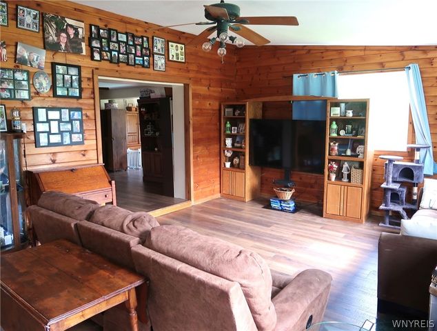 416 Detroit Street, Brant, NY 14027