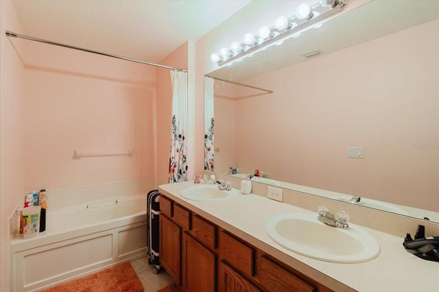 15521 LONG CYPRESS DRIVE, Ruskin, FL 33573