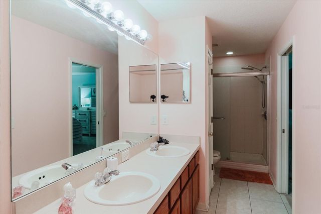 15521 LONG CYPRESS DRIVE, Ruskin, FL 33573