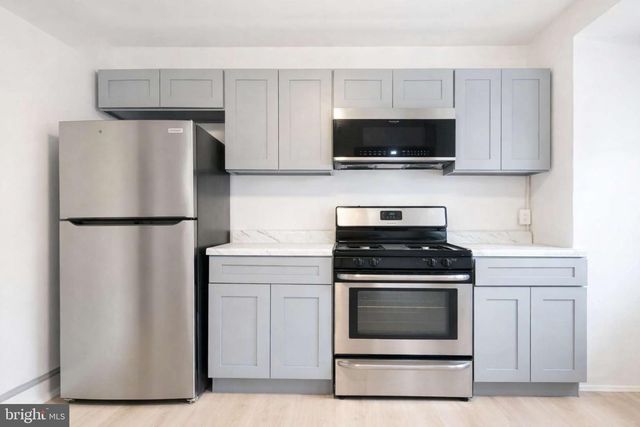 5814 N 15TH ST, Philadelphia, PA 19141