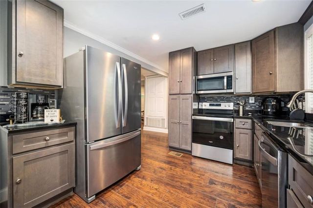 3479 Thompson Drive NW, Atlanta, GA 30331