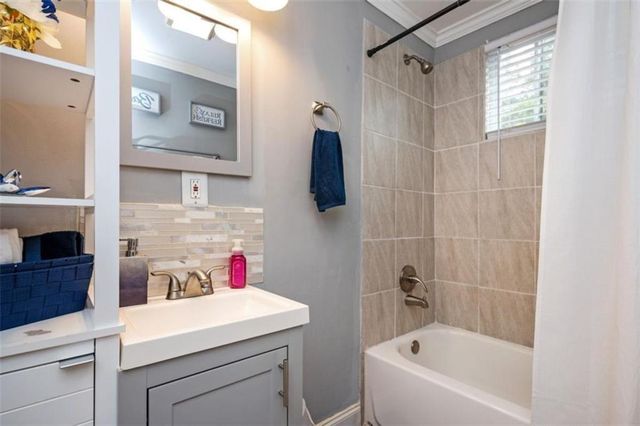 3479 Thompson Drive NW, Atlanta, GA 30331