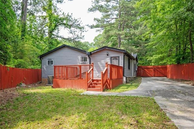 3479 Thompson Drive NW, Atlanta, GA 30331