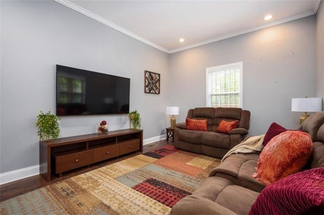 3479 Thompson Drive NW, Atlanta, GA 30331