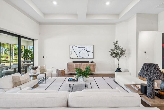 9198 Balsamo Drive, Palm Beach Gardens, FL 33412