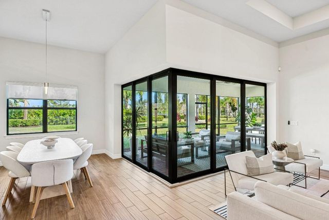 9198 Balsamo Drive, Palm Beach Gardens, FL 33412