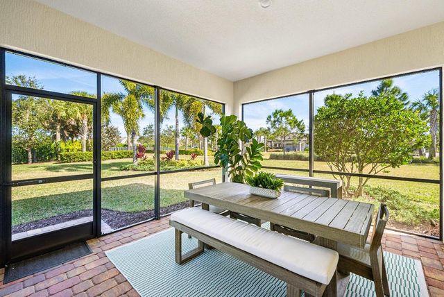 9198 Balsamo Drive, Palm Beach Gardens, FL 33412