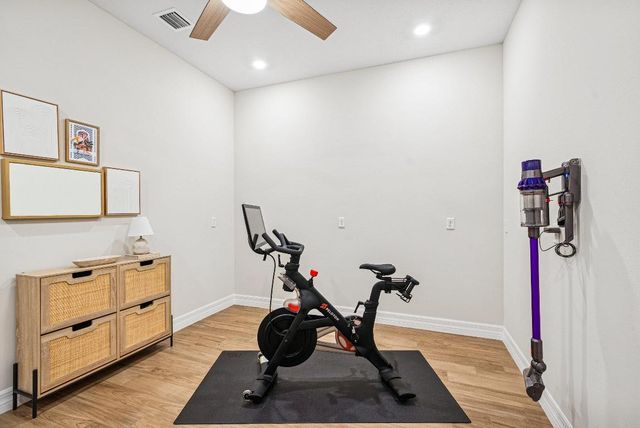 9198 Balsamo Drive, Palm Beach Gardens, FL 33412