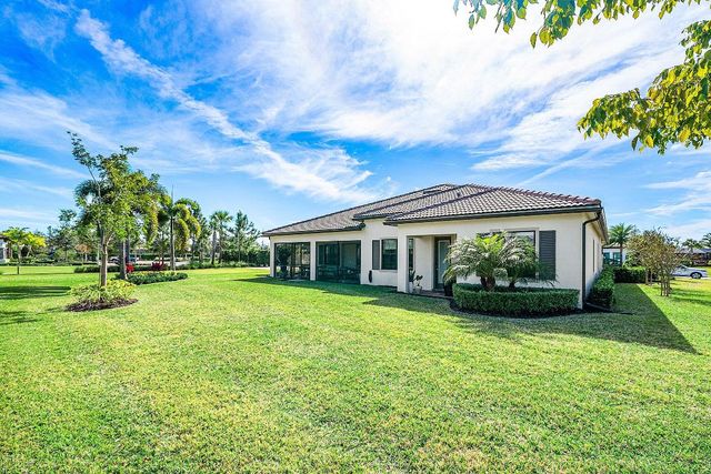 9198 Balsamo Drive, Palm Beach Gardens, FL 33412