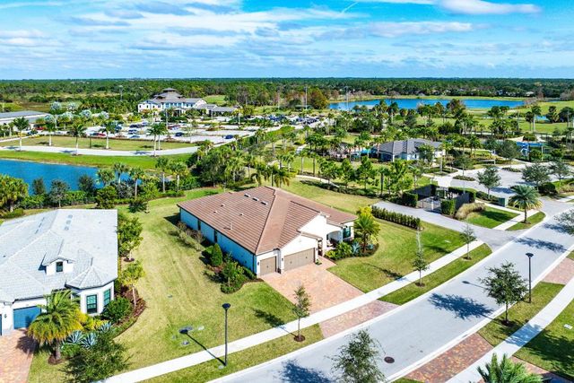 9198 Balsamo Drive, Palm Beach Gardens, FL 33412