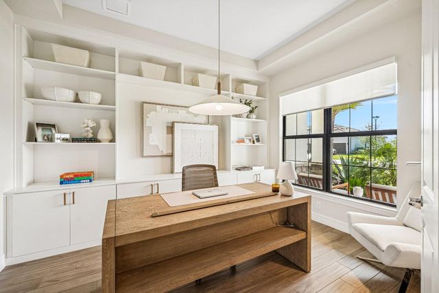 9198 Balsamo Drive, Palm Beach Gardens, FL 33412