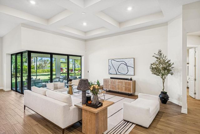 9198 Balsamo Drive, Palm Beach Gardens, FL 33412