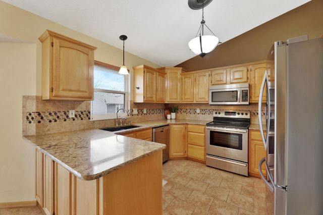 461 E Cheyenne Ct, Kechi, KS 67067