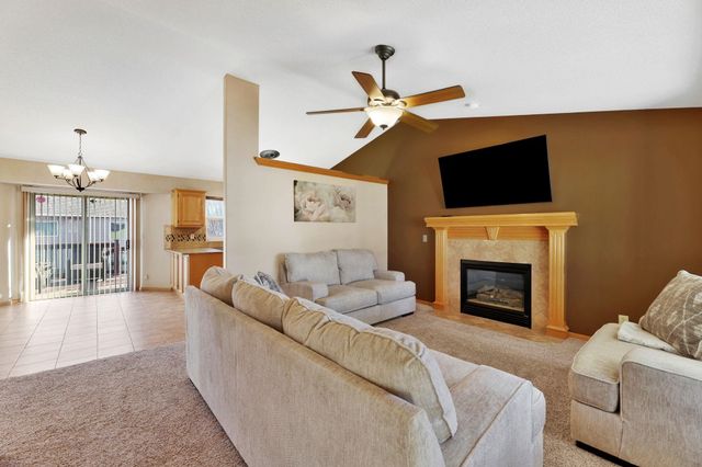 461 E Cheyenne Ct, Kechi, KS 67067