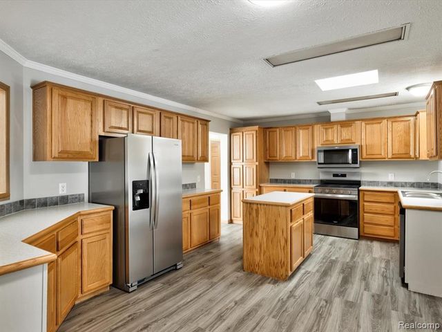 3211 Keewahdin #139 Road, Fort Gratiot, MI 48059