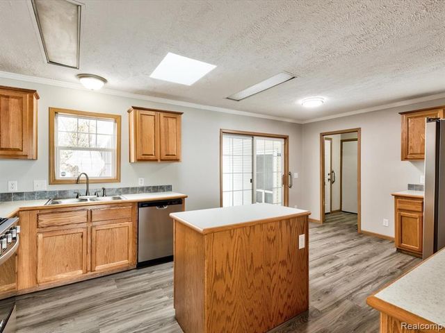 3211 Keewahdin #139 Road, Fort Gratiot, MI 48059