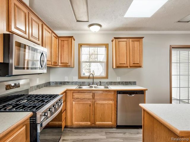 3211 Keewahdin #139 Road, Fort Gratiot, MI 48059