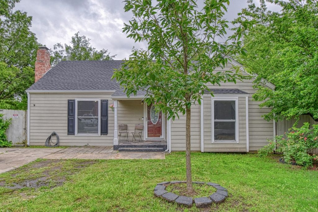 912 E Comanche Street, Norman, OK 73071