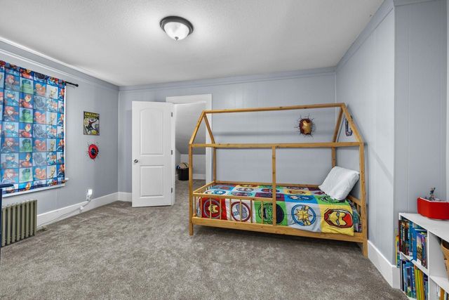 621 Main St S, Minot, ND 58701