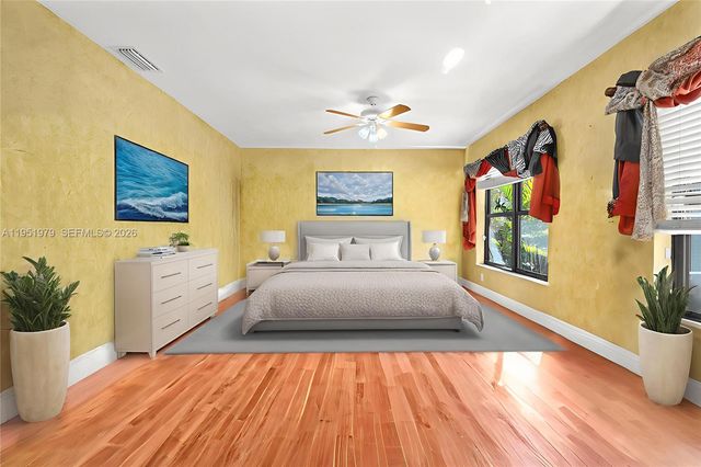 21424 NE 19th Ct, Miami, FL 33179