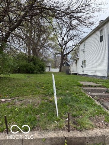 1018 W 27th Street, Indianapolis, IN 46208