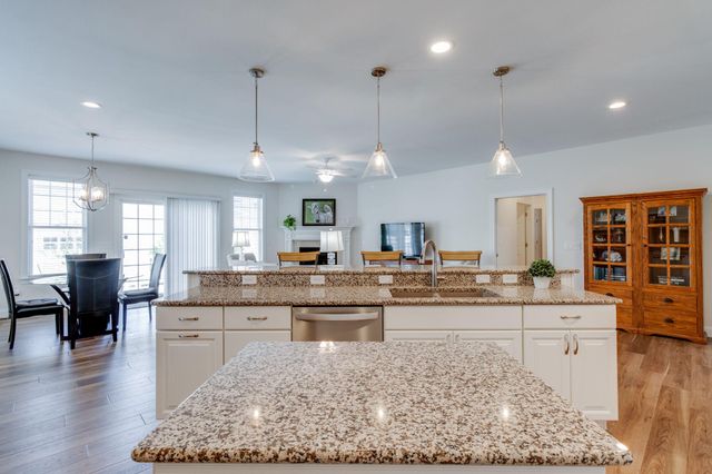 357 HOME TOWNE BLVD, Ephrata, PA 17522