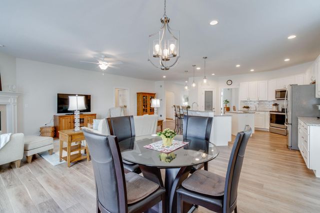 357 HOME TOWNE BLVD, Ephrata, PA 17522