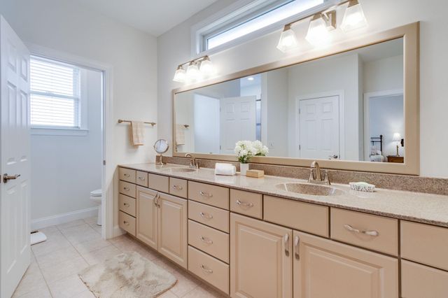 357 HOME TOWNE BLVD, Ephrata, PA 17522